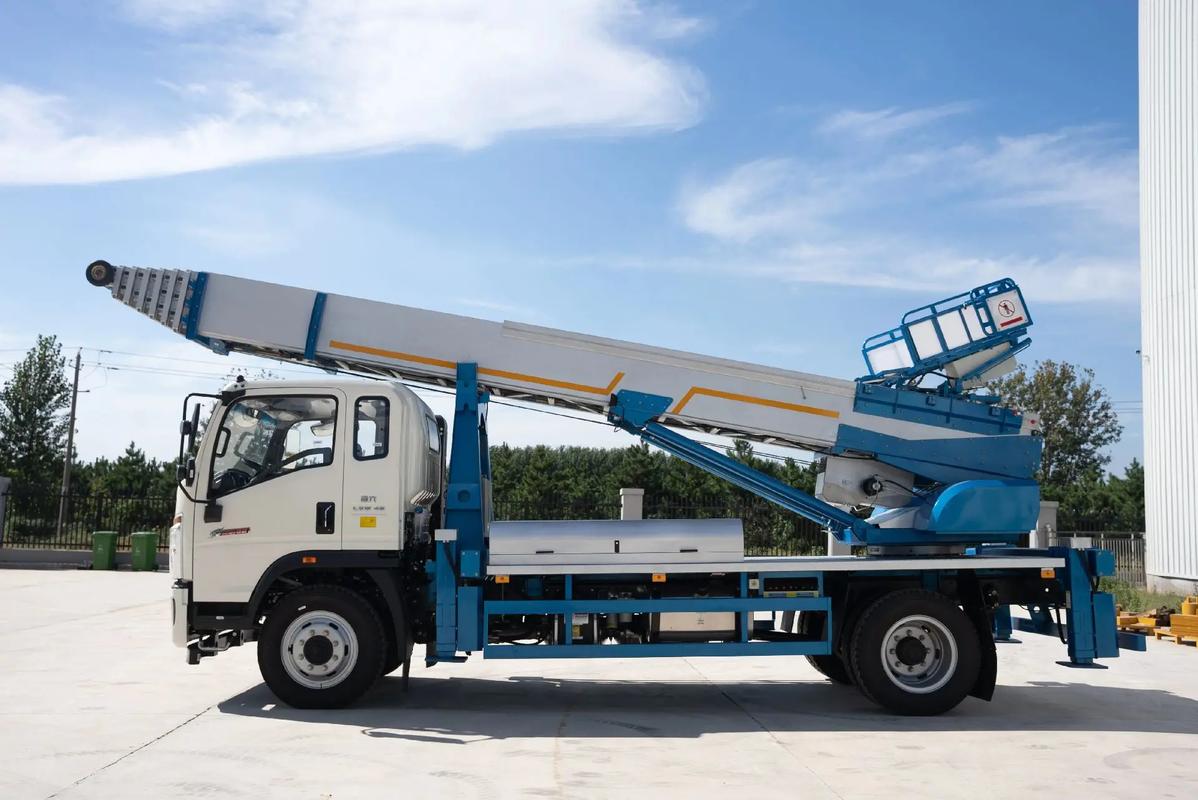 汝阳云梯上料车租赁费用